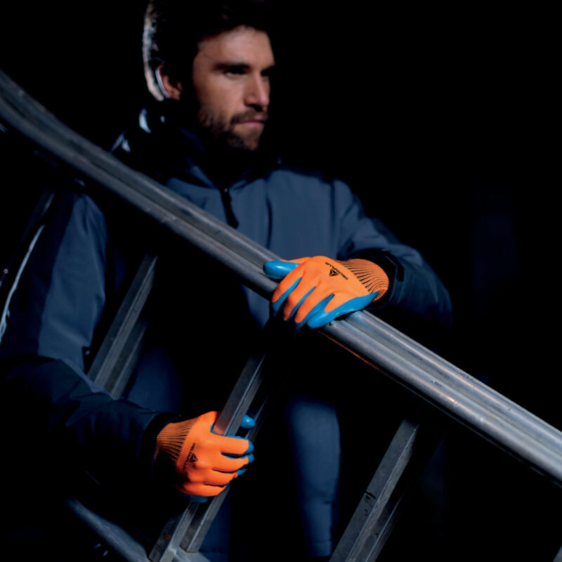 VE733 Pure Latex Heat Resistant Gloves
